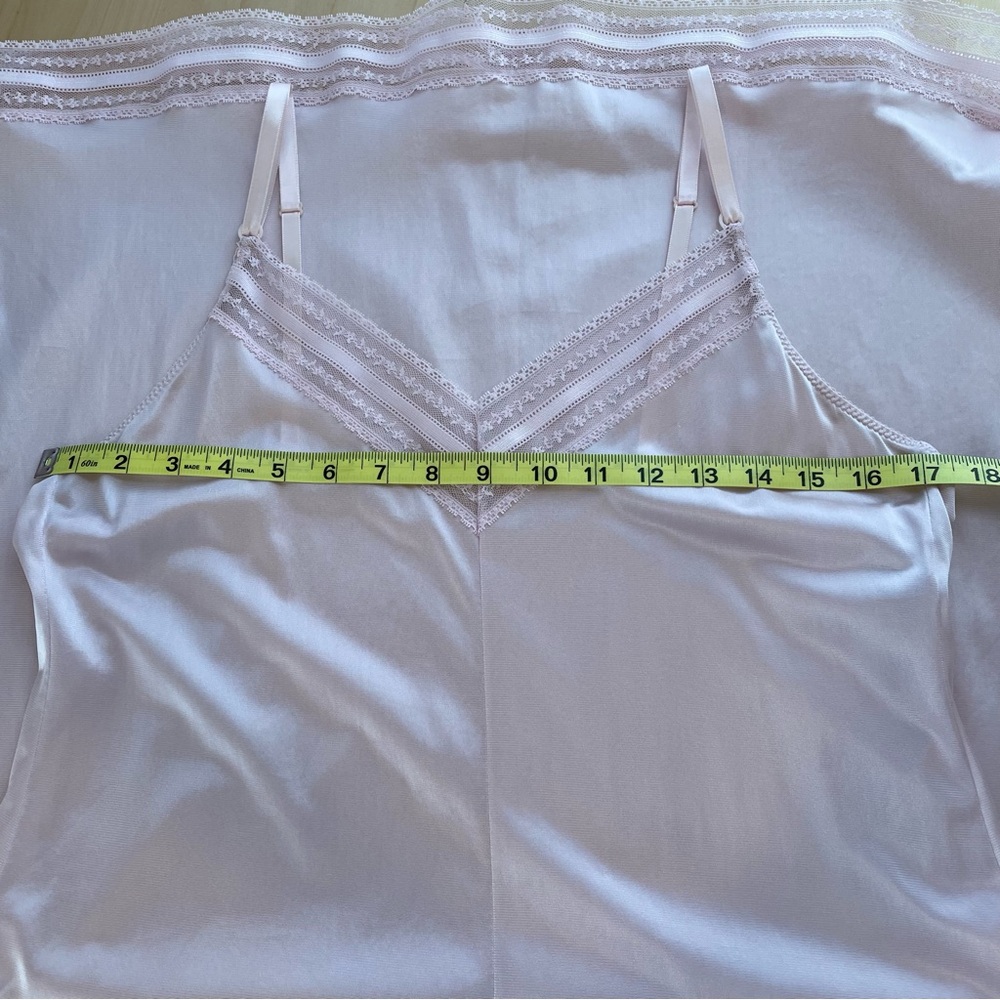 Vintage Slip Dress Size 36 M Lilac Pink Lace Details Adjustable Straps Silky - Picture 10 of 13